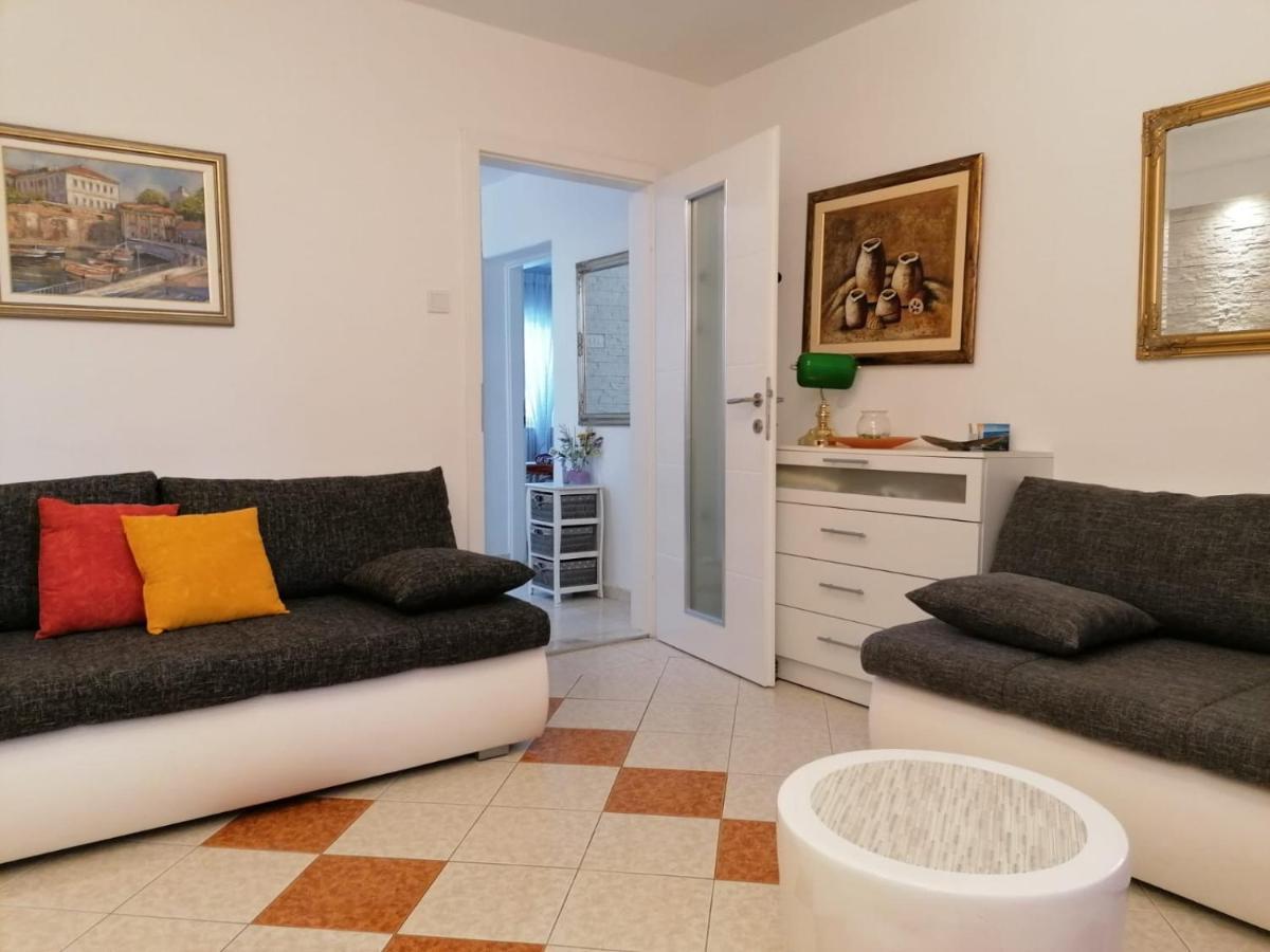 Apartments Kiara Sabunike 836 Privlaka  Zewnętrze zdjęcie